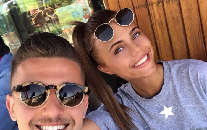 Ngắm nhan sắc mê hồn nữ của nữ bác sĩ yêu ’Pogba xứ Serbia’ Ảnh 2