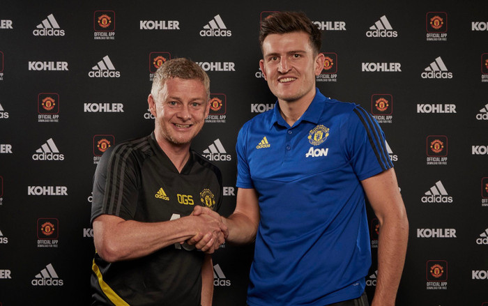 Chính thức ký hợp đồng kỷ lục với Maguire, M.U bị fan chỉ trích nặng nề Ảnh 2