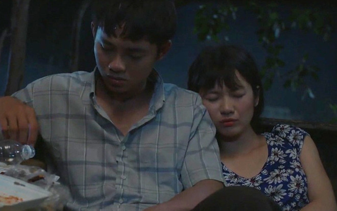 Tập 5 phim 'Bán chồng': Kẻ thất tình vớ được tình duyên, Vui và Nương trở thành cặp vợ chồng bất đắc dĩ Ảnh 2