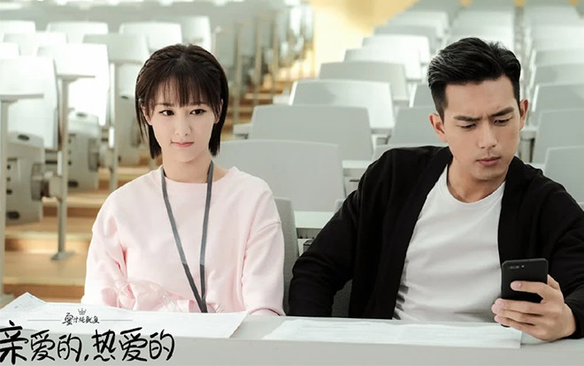 'Cá mực hầm mật' kết thúc, Dương Tử và Lý Hiện tiếp tục 'kết đôi' chụp ảnh cho tạp chí thời trang Ảnh 2