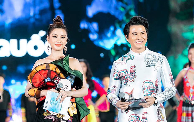 Á hậu Diễm Trang, MC Vũ Mạnh Cường gặp sự cố lia lịa trước CK Miss World Việt Nam Ảnh 2