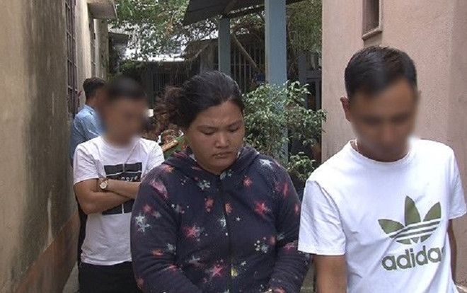 Bắt quả tang đối tượng ngang nhiên bán ma túy ngay tại ngã ba đường ở Thừa Thiên - Huế Ảnh 2