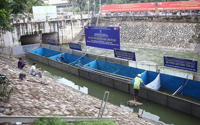 Chuyên gia Nhật sắp tắm nước sông Tô Lịch cho mọi người xem Ảnh 2