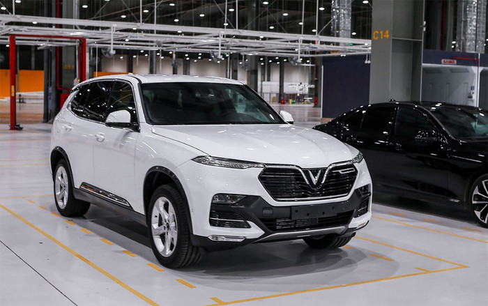 Sở hữu khối tài sản gần 230.000 tỷ nhưng dàn xế hộp của tỷ phú Phạm Nhật Vượng lại giản dị bất ngờ Ảnh 2