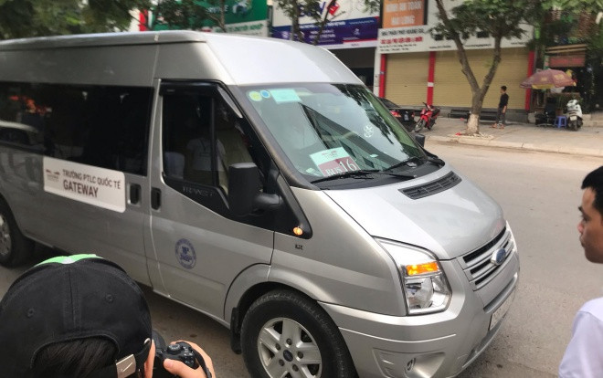 Vụ bé trai 6 tuổi tử vong khi bị bỏ quên trên ô tô trường Gateway: Xe đưa đón học sinh hoạt động không phép Ảnh 2