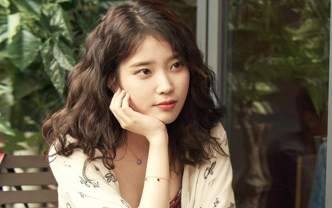 Quyên góp giúp đỡ người cao tuổi, IU quả là cô gái có trái tim ấm áp Ảnh 2