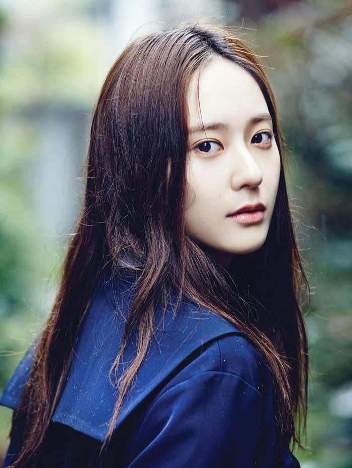 Cười xỉu với 7 idol Kpop có gương mặt lúc nào cũng 'như hận cả thế giới' Ảnh 7