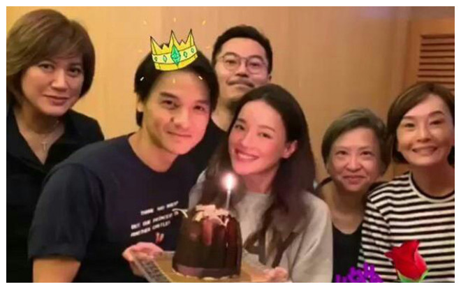 Thư Kỳ tổ chức tiệc sinh nhật cho ông xã Phùng Đức Luân xóa tan tin đồn hôn nhân rạn nứt suốt 3 năm qua Ảnh 2