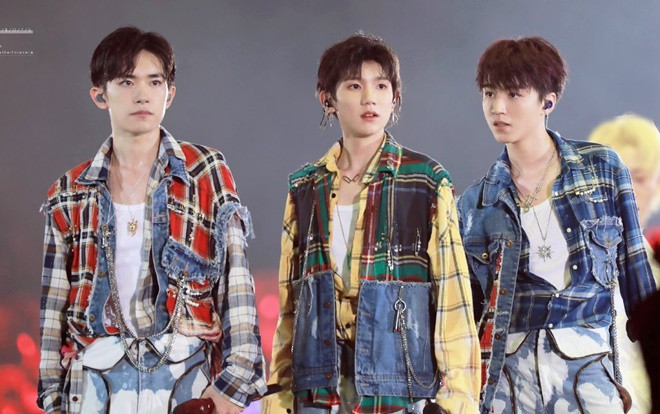 Kỷ niệm 6 năm debut: Concert thành công, TFBOYS quyến rũ bùng nổ trên sân khấu Ảnh 2