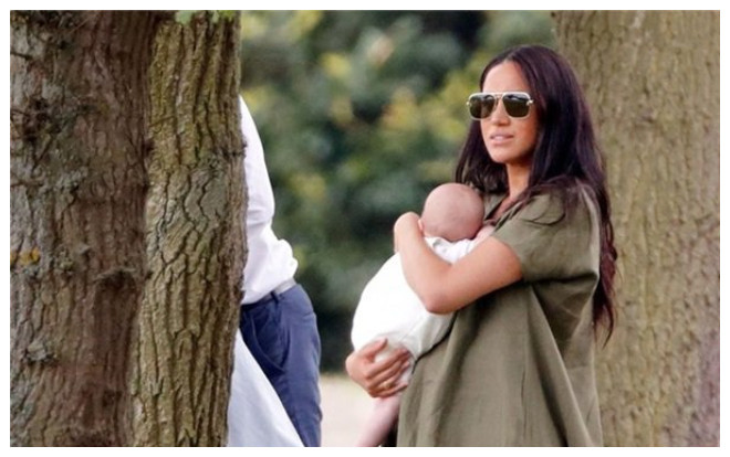 Công nương Meghan Markle bị chỉ trích mải lo đánh bóng tên tuổi mà bỏ bê con trai mới sinh Ảnh 2