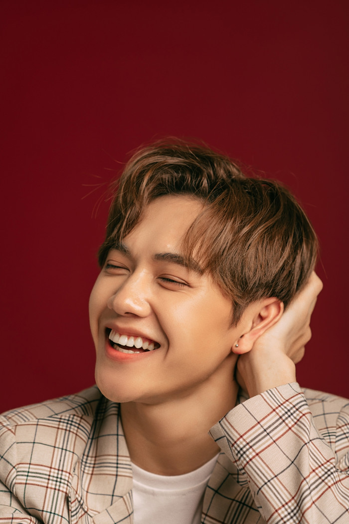 JSOL 'Tôi khao khát được mang đến thứ âm nhạc hiền lành, dịu dàng'