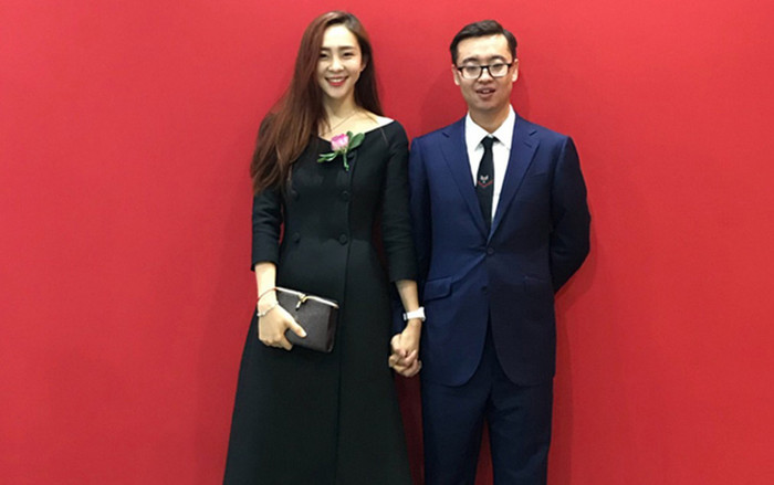 Thiếu gia chi tới 351 tỷ để 'cưa đổ' nàng hotgirl trước đó còn hừng hực quyết tâm độc thân Ảnh 2