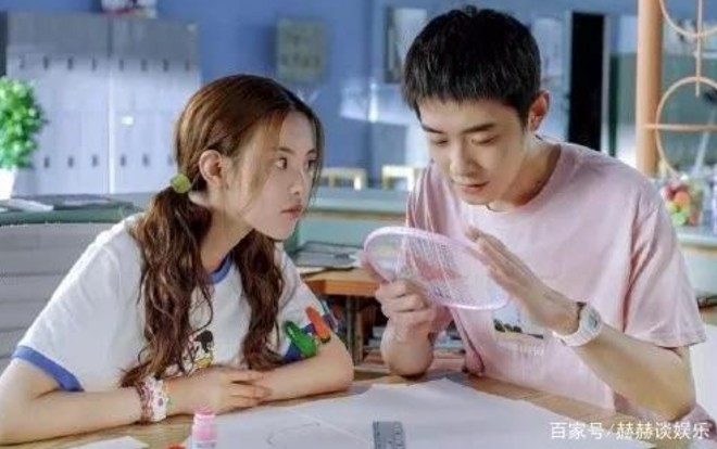 Dương Siêu Việt nhận được sự tán thưởng về diễn xuất trong bộ phim đầu tay 'Cực hạn 17' Ảnh 2