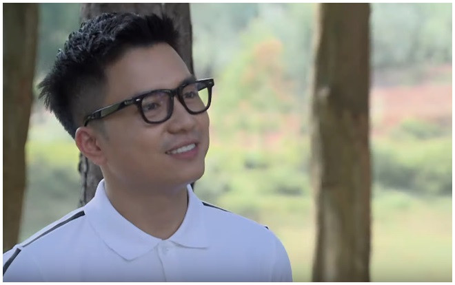 Hotboy Mạnh Quân tái xuất, trở thành người thứ ba giữa Vũ - Thư trong ngoại truyện 'Về nhà đi con'? Ảnh 2