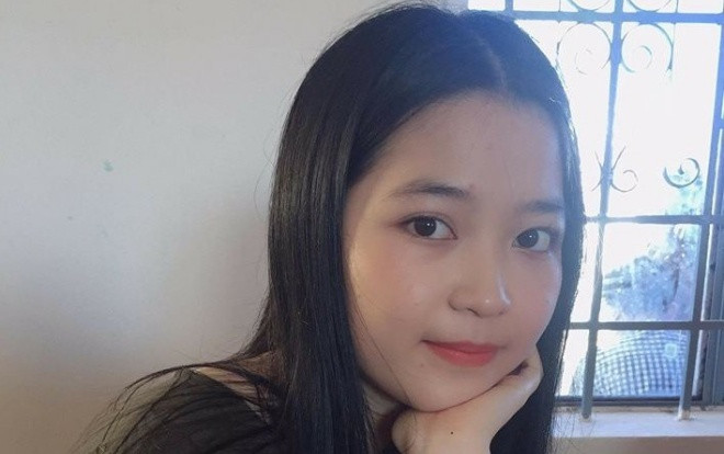 Nữ sinh 21 tuổi mất tích bí ẩn khi đi vệ sinh ở sân bay Nội Bài: Camera ghi lại hình ảnh cô gái đi cùng một thanh niên lên taxi Ảnh 2