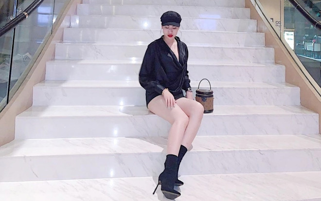 Cuộc sống sang chảnh, xa hoa của hot girl bị đồn là bạn gái mới Quang Hải Ảnh 2