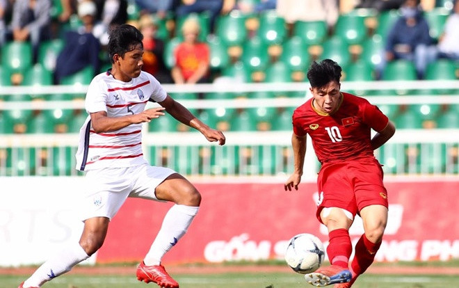 Thua Campuchia, U18 Việt Nam bị loại trong sự bất lực của HLV Hoàng Anh Tuấn Ảnh 2
