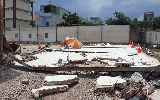 Sập tường nhà xưởng ở Bình Dương, 2 nam công nhân thiệt mạng Ảnh 2