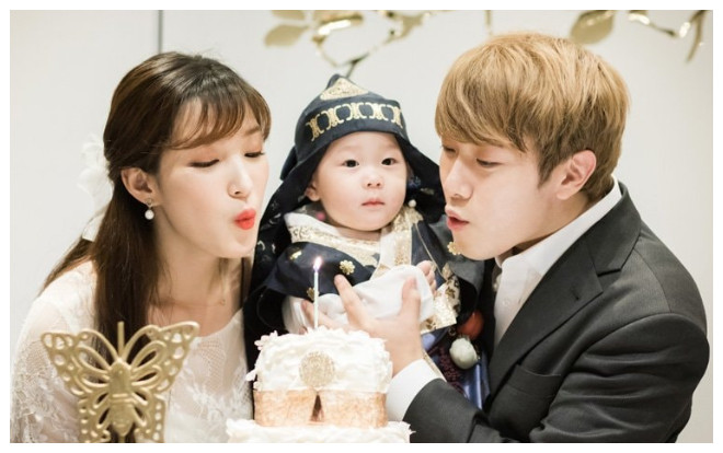 Đôi vợ chồng idol trẻ Minhwan (FT.ISLAND) và Yulhee chuẩn bị chào đón đứa con thứ hai Ảnh 2