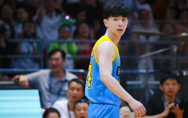 Đặng Luân bị khui ra có hai đoạn tình yêu trong quá khứ, fan lên tiếng: Chàng ta ngại đến mức không dám online rồi kìa Ảnh 2