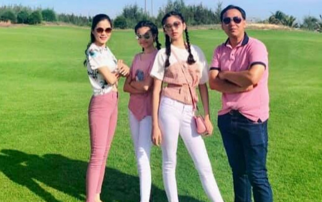 Lọ Lem - con gái của MC Quyền Linh - thể hiện tố chất Hoa hậu chỉ bằng một chi tiết đặc biệt này Ảnh 2