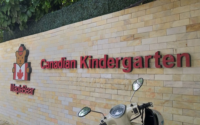 Mẹ bé bị cô giáo nhốt vào tủ đồ: ‘Tôi chấp nhận mức học phí cao để con được chăm sóc vậy mà lại bị đối xử như vậy’ Ảnh 2