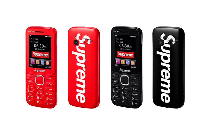 Chán bán quần áo, Supreme quay sang bán điện thoại 'cục gạch' với giá trên trời Ảnh 2