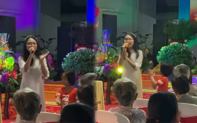 Clip siêu dễ thương: Phương Mỹ Chi cứ việc hát, nhảy phụ họa đã có… fan nhí lo Ảnh 2