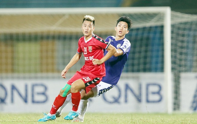 Tô Văn Vũ: Gần 10 năm đi bán báo, đánh giày và giấc mơ lên tuyển Việt Nam Ảnh 2