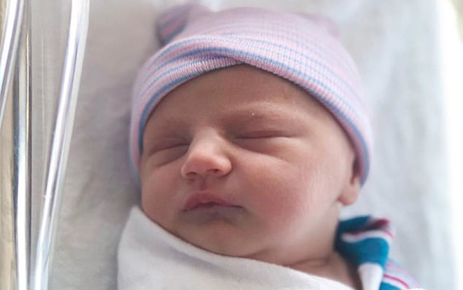 Gia đình Tổng thống Donald Trump vui mừng chào đón đứa cháu thứ 10 Ảnh 2