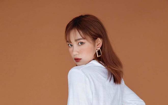 'Nàng thơ' Học viện Ngân hàng: 'Mẹ chưa muốn mình có người yêu, vì thế mình ế đến tận bây giờ' Ảnh 2