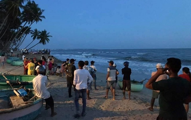 4 du khách bị sóng lớn cuốn mất tích khi tắm biển Phan Thiết Ảnh 2