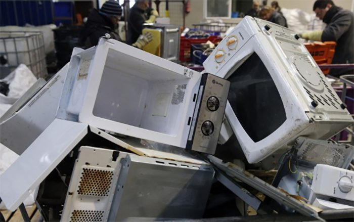 Thực hư chuyện Nhật Bản cấm sử dụng lò vi sóng từ năm 2020? Ảnh 2