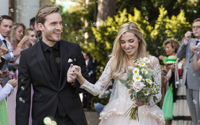 Bộ ảnh cưới đẹp như trong truyện cổ tích của ông hoàng YouTube PewDiePie Ảnh 2