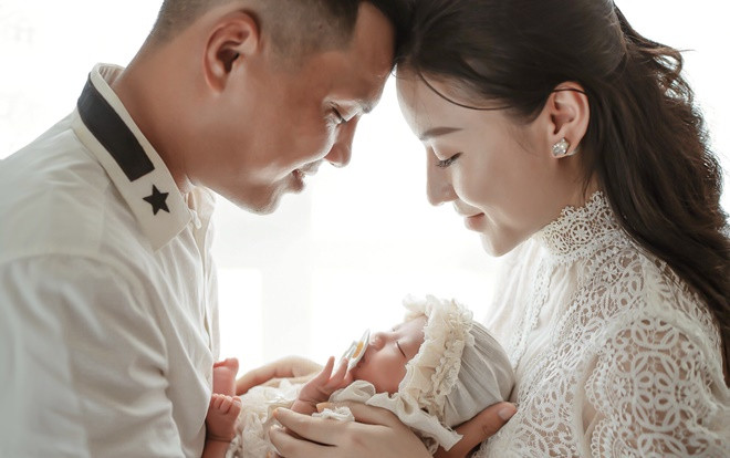 Huyền Dung The Voice hạnh phúc đón công chúa đầu lòng: Thai nghén gian nan, đã biết thế nào là 'đau như đau đẻ' Ảnh 2