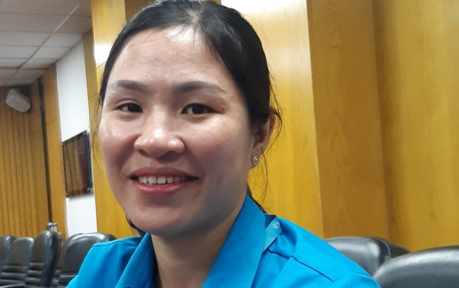 Nhân viên phục vụ vệ sinh nhặt được túi xách trị giá gần 1 tỷ hành khách bỏ quên sau chuyến bay Ảnh 2