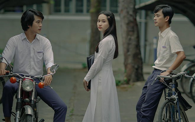 Ngày khai giảng, thầy Ngạn, Hà Lan 'Mắt biếc' và Dũng 'phong trần' háo hức tựu trường Ảnh 2