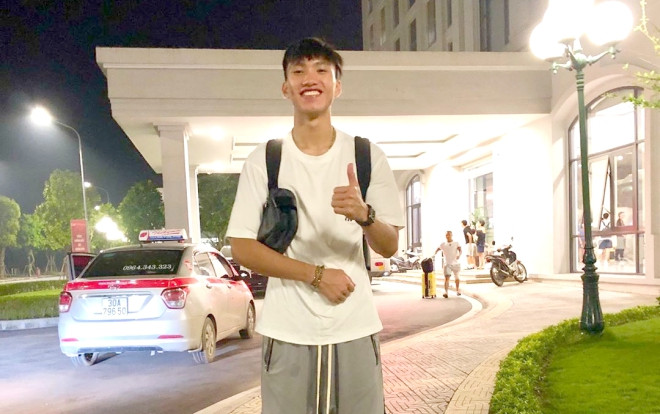 Đoàn Văn Hậu tuyên bố 'no problem', tự tin trở lại đấu Thái Lan Ảnh 2