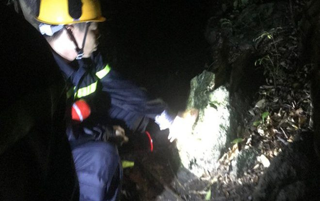 4 du khách bị lạc ở Sơn Trà, một thanh niên tử vong khi tham gia ứng cứu Ảnh 2