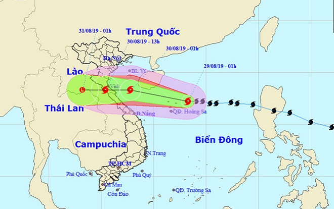 Bão số 4 di chuyển nhanh và tiếp tục mạnh thêm, đổ bộ Nghệ An - Quảng Bình vào trưa mai Ảnh 2