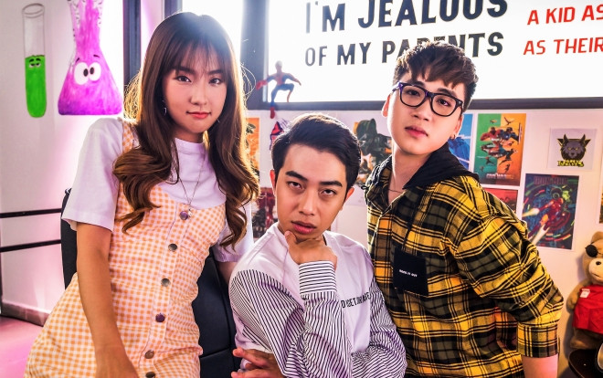 Teaser MV đầu tay ra mắt: Huy Cung kết hợp Cris Phan lên kế hoạch 'vạch trần' hội friendzone Ảnh 2