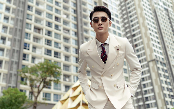 Ai bảo vest pastel là nữ tính, các chàng trai vẫn có thể mặc đẹp nhờ lối phối sau Ảnh 2