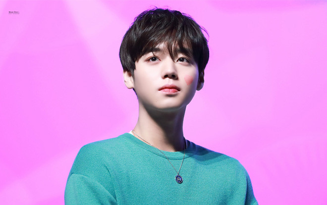 Tiên tử nháy mắt Park Jihoon lần đầu chia sẻ các thành viên Wanna One đã làm gì trong ngày họp mặt kỉ niệm 2 năm debut Ảnh 2