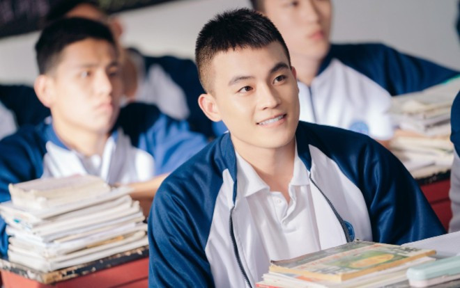 'Ánh trăng không hiểu lòng tôi': Âu Hào diễn xuất 'lên tay', là nam nghệ sĩ được mong đợi trong tương lai Ảnh 2