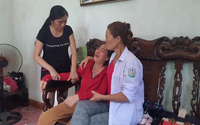 Vụ anh thảm sát cả nhà em trai: Nạn nhân sống sót duy nhất đã qua cơn nguy kịch Ảnh 2