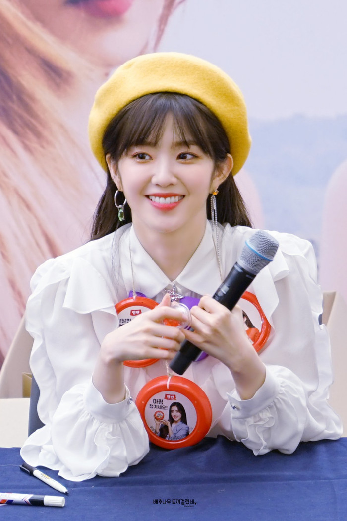 Thương fan như Irene, Seulgi (Red Velvet): Sẵn sàng phá vỡ quy tắc do SM Ent đặt ra để người hâm mộ được vui vẻ tại fansign
