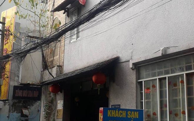 Nam thanh niên từ vong bất thường trong khách sạn ở Sài Gòn, trên người có nhiều vết máu Ảnh 2