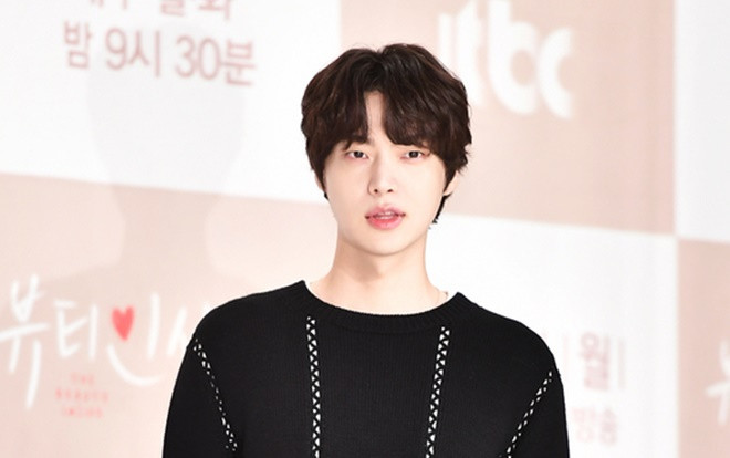 Goo Hye Sun dọa tung ảnh chồng và tiểu tam ở trong khách sạn, đại diện Ahn Jae Hyun lên tiếng Ảnh 2