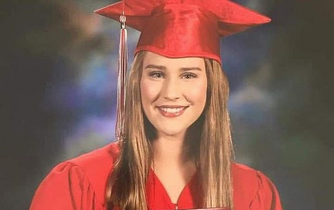 Thiếu nữ xinh đẹp bị 5 con chó dữ cắn chết, phản ứng lạnh lùng của chủ chó thực sự gây sốc Ảnh 2