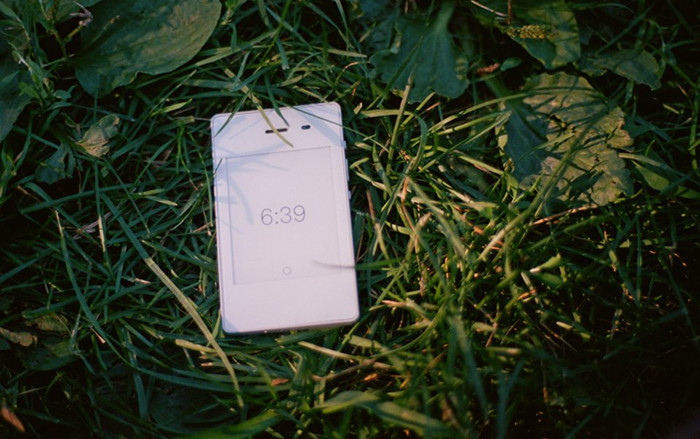 Chiếc điện thoại này chỉ có 3 tính năng nhưng lại đang khiến nhiều người 'phát cuồng' Ảnh 2